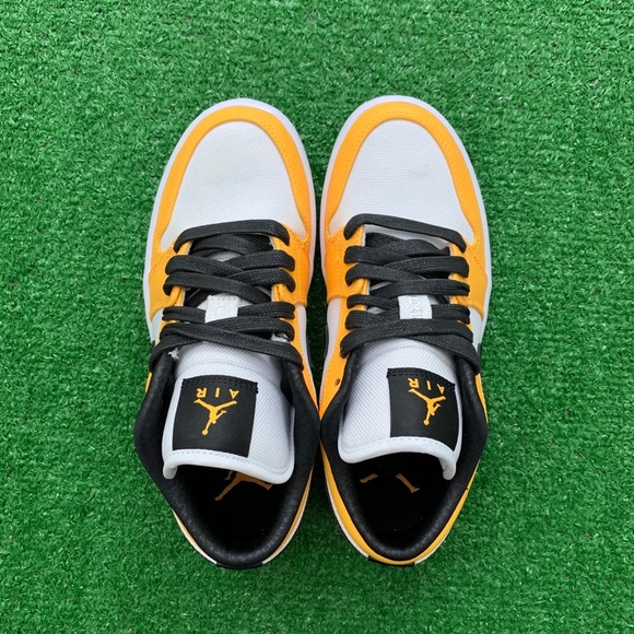 -Edm- 🟡⚪️*NEW* Air Jordan 1 Low “Laser Orange” (W) - Picture 6 of 10